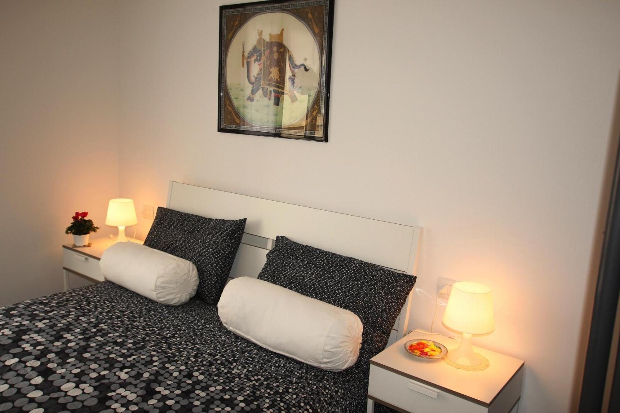 Residenza Manzoni Como Centre Εξωτερικό φωτογραφία