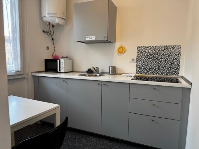 Residenza Manzoni Como Centre Εξωτερικό φωτογραφία